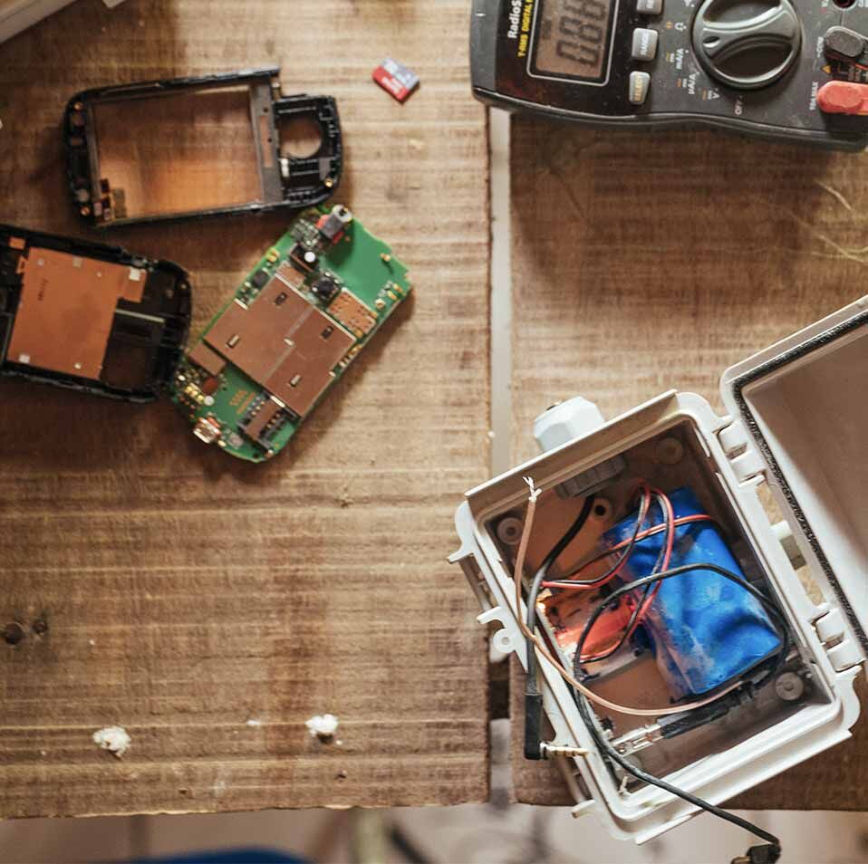 Como smartphones reciclados e o aprendizado de máquina ajudam os Tembé a proteger a própria terra natal